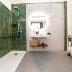 Apartment The 153