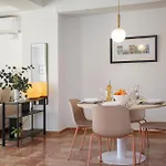 Apartment Singularstays Palau De La Musica Lofts