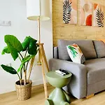 Beautiful Flat Next The アパート