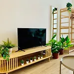 アパート Beautiful Flat Next The