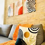 アパート Beautiful Flat Next The