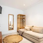 Valencia Guest Bis Suites Ruzafa 4*