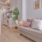 Romantic Roig Arena N10 Virkin شقة
