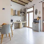 Cozy Studio With Terrace In Ruzafa By Invalencia *