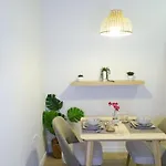 Loft Valencia Ptz - Between Arts Roig Arena & Ruzafa Street Suites - Private Entry Apartment *