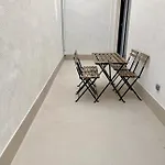 Osito Hub - Florista Apartmán Valencie
