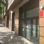 Valentia Modern And Comfortable Beachside Style 公寓 *