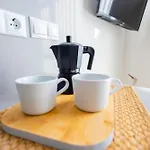 Florit Flats - Mediterranean Pirate Suites