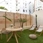 Pensionat Nomad Haux Mestalla 3*