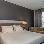 Sh Colón 4*