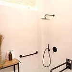 Mediterranean Boutique Fisherman's House Villa *