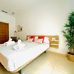 Apartmán Stylish With Terrace On The Beachfrom Valencie