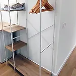 Luxury Sciences B Apartment *