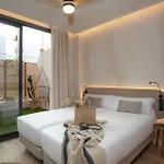Pensionat Nomad Haux Mestalla 3*