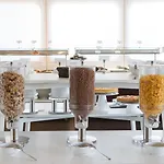 מלון Novotel Lavant