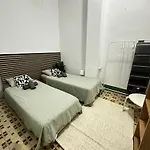 1- Interior Con Aire Acondicionado Y Con Bano Independiente 홈스테이