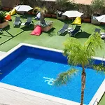 Port Feria 4*