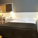 מלון Venecia Plaza Centro ולנסיה