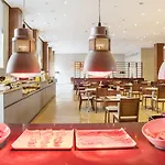 Hotel Ilunion 4 Valence