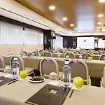 Center Hotel 4*