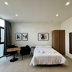 Boutique - Plaza Tower Appartement