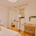 Cabanal Beachfront - 1 Min To Sea, Ac, Smarttv, Balcony Апартаменты