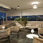 Ξενοδοχείο Neptuno Playa & 4*