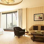 The Westin Szálloda