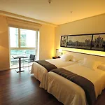 Primus Hotel