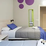 Purple Nest Хостел *