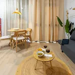 Apartament Travel Habitat Nou Mestalla *