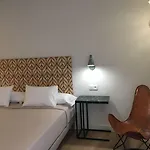 里尔波特尔md设计酒店 2*