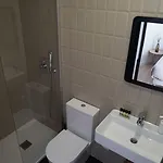 里尔波特尔md设计酒店 2*