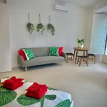 Apartman Glamour 2 Next To The Center