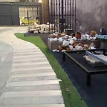 乐特莱特百斯威特旅馆 3*