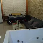 乐特莱特百斯威特旅馆