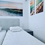 A45 Viviendaturisticavalencia Mundo Apartment
