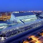 瓦伦西亚多米尔旅舍 招待所