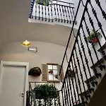 Bird House Bed & Breakfast