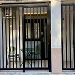 Appartement Osito Hub - Pintor Nicolau *