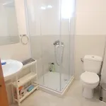 Tranquila, Céntrica Y Luminosa Habitación De Matrimonio En Vivienda Compartida *