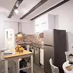 公寓 Window To Market *