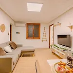 Cabanal Beachfront , 1 Min To Sea , Ac , Coffee , Balcony , Fastwifi * Βαλένθια