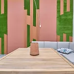 Invalencia - Alberic Waves L House