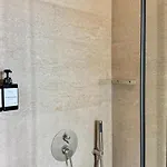 Boutique - Plaza Tower Appartement