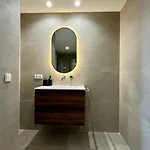 Boutique - Plaza Tower *