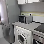 Comfortable In The Feria 2 Area Apartment *