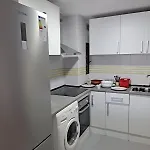 Apartment Comfortable In The Feria 2 Area *