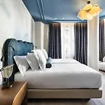 One Shot Puerta Ruzafa