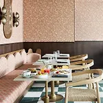 One Shot Puerta Ruzafa Hotell 4*